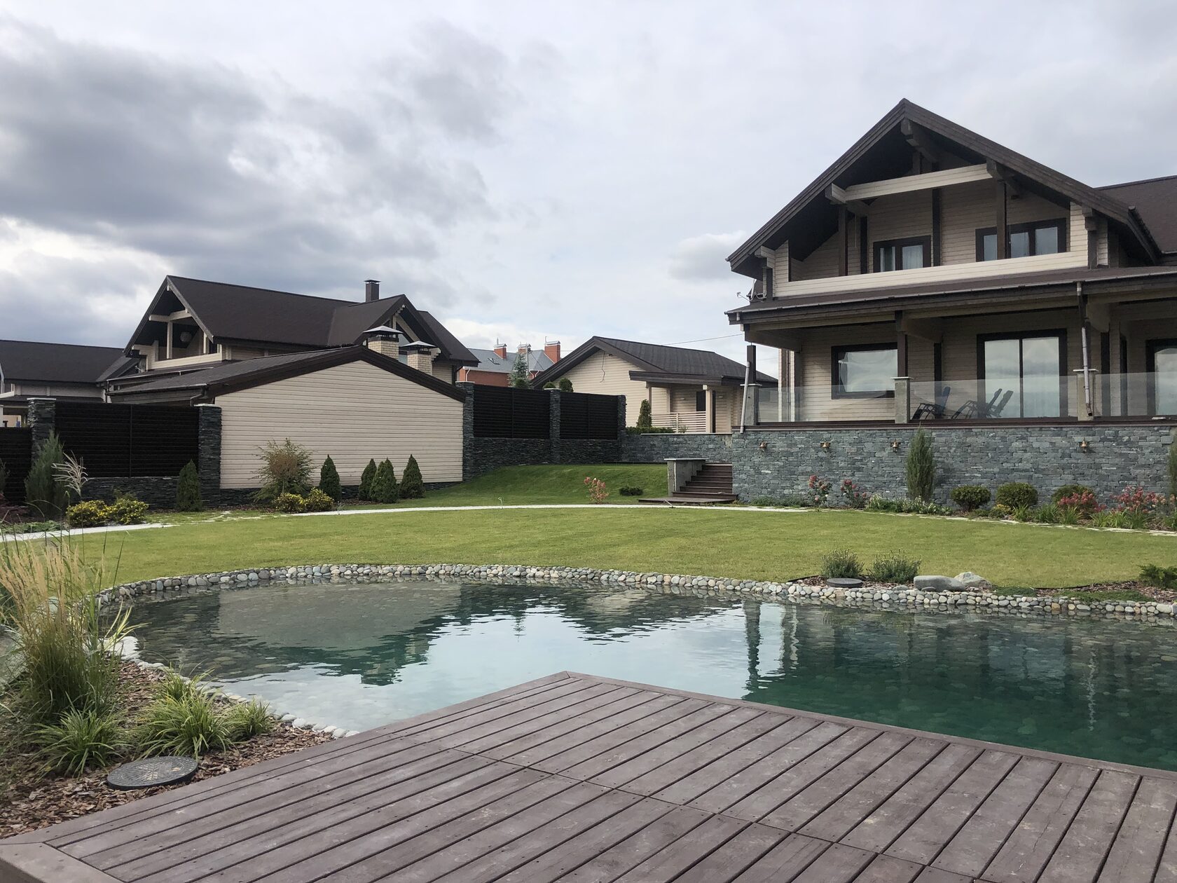 Фото на объекте «Сад в КП Карабатово» - 1