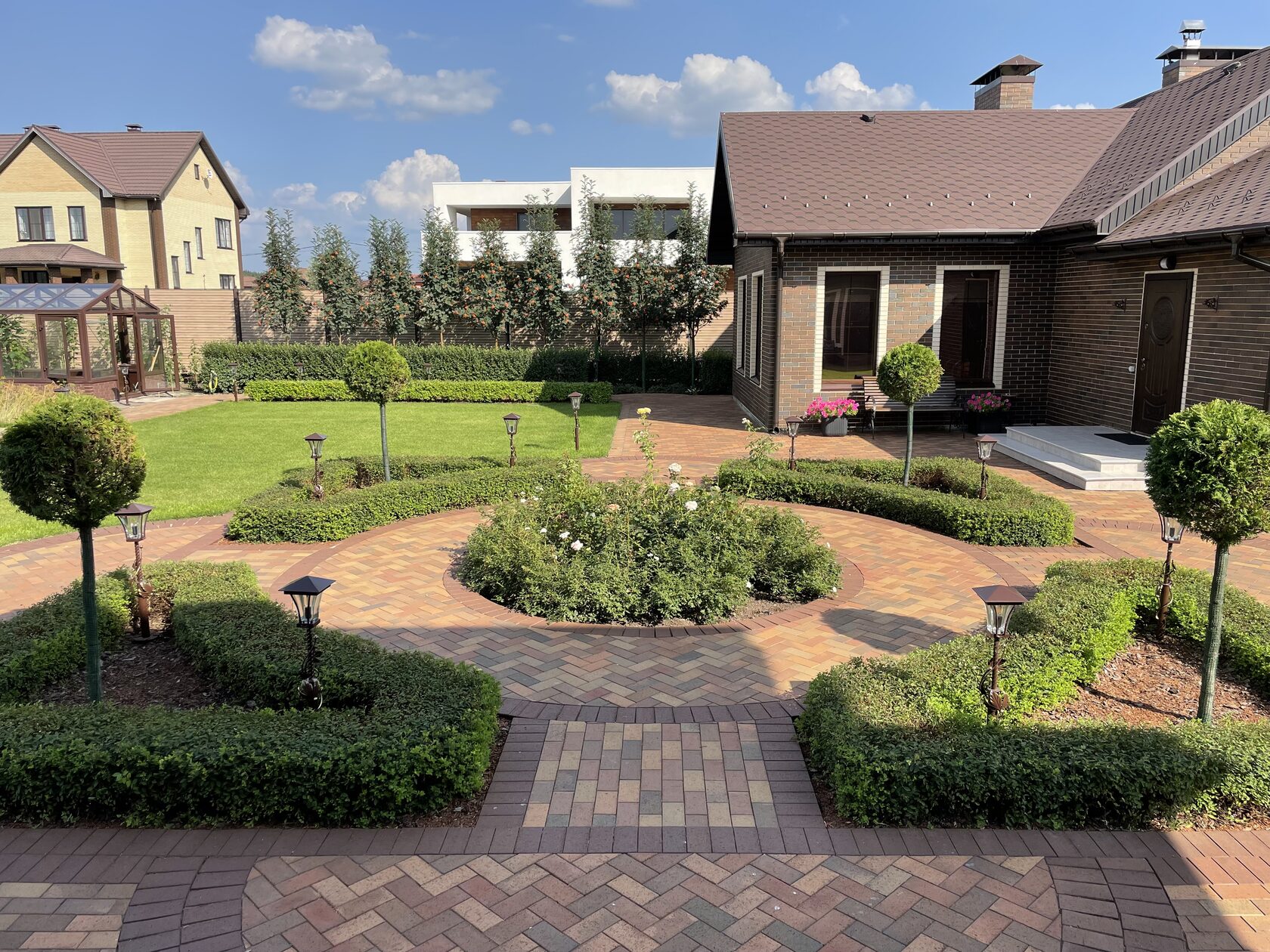 Сад в КП Земляничная поляна